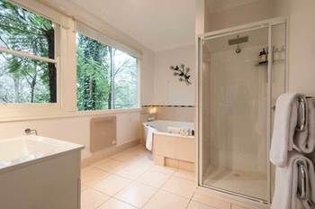 A Cottage In The Forest - Accommodation Port Macquarie 4