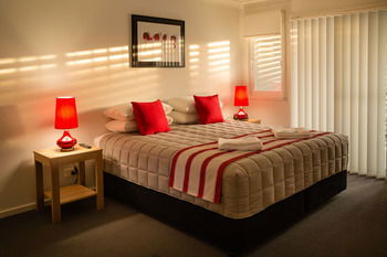 Wallsend Executive Apartments - Accommodation Port Macquarie 18