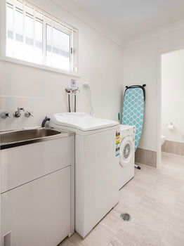 Wallsend Executive Apartments - Accommodation Port Macquarie 20