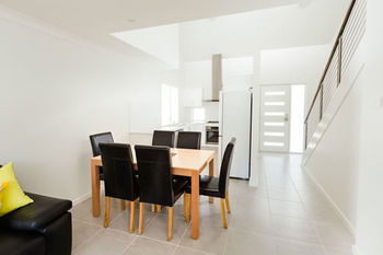 Wallsend Executive Apartments - Accommodation Port Macquarie 26