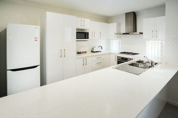 Wallsend Executive Apartments - Accommodation Port Macquarie 27