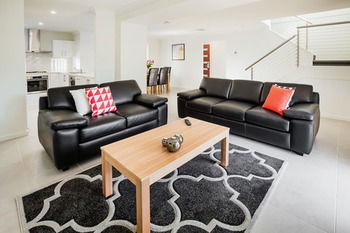 Wallsend Executive Apartments - Accommodation Port Macquarie 31