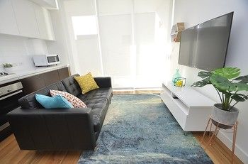 Neutral Bay 4 Young Furnished Apartment - Accommodation Port Macquarie 8