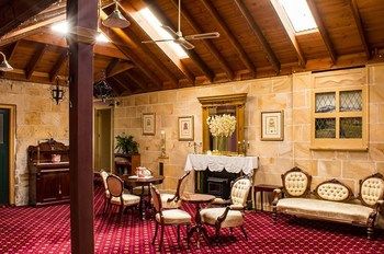 Segenhoe Inn Historic Bed & Breakfast - Accommodation Port Macquarie 10