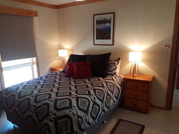 Copeland Cabins - Accommodation Port Macquarie 6