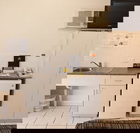 BEST WESTERN Caboolture Central Motor Inn - Accommodation Port Macquarie