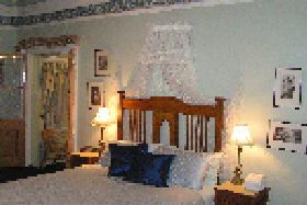 Undine Colonial Accommodation - Accommodation Port Macquarie 0