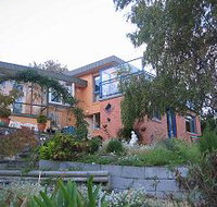 Alexanders Airport Accommodation - Accommodation Port Macquarie