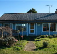 Castaway Cottage - Accommodation Port Macquarie