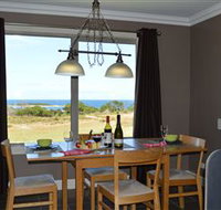 A Portside Experience - King Island - Accommodation Port Macquarie