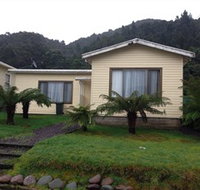 Queenstown Cottages - Owen - Accommodation Port Macquarie
