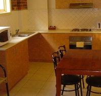 Nireeda Apartments on Clare - Accommodation Port Macquarie