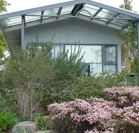 Blue Waters Cottages for Two - Accommodation Port Macquarie