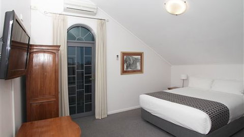 Quality Inn & Suites The Menzies - Accommodation Port Macquarie 2