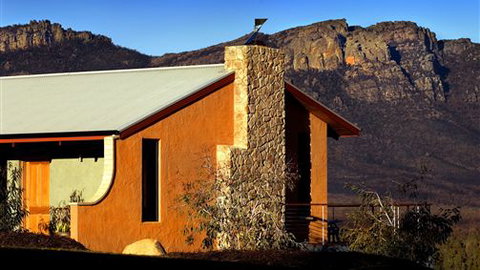 Meringa Springs - Accommodation Port Macquarie 2