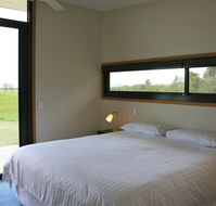 Just Inside The Gate - Accommodation Port Macquarie