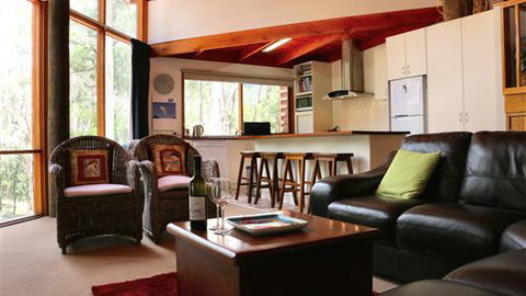 MannaGum Alpine Lodge - Accommodation Port Macquarie 0
