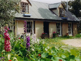 Bronte Manor - Wuthering Heights - Accommodation Port Macquarie 0