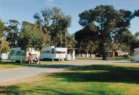 Tumby Bay Caravan Park Cabins - Accommodation Port Macquarie 2
