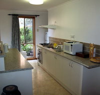 Adrienne's Place on the Hill - Accommodation Port Macquarie