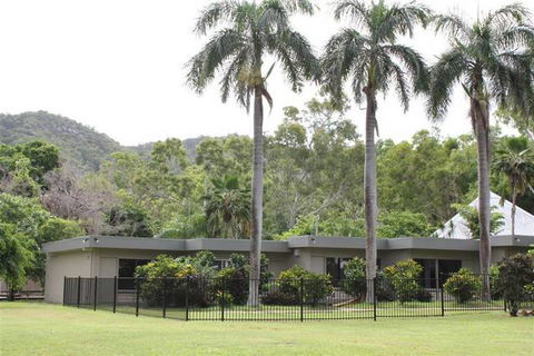 Arcadia Village Motel - Accommodation Port Macquarie 0