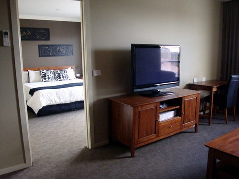 Bridges On Argyle Motel & Serviced Apartments - Accommodation Port Macquarie 2