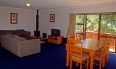 Bucks Point House - Accommodation Port Macquarie 2