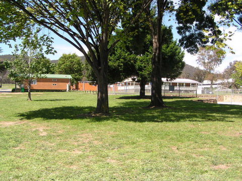 Canberra Carotel Motel & Caravan Park - Accommodation Port Macquarie 3