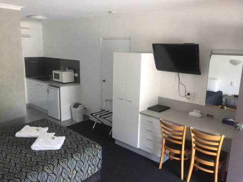 Bundaberg Spanish Motor Inn - Accommodation Port Macquarie 4