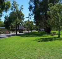 Cowra Holiday Park - Accommodation Port Macquarie