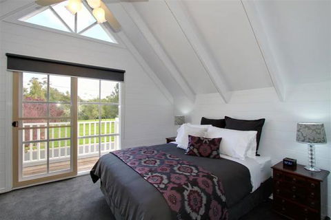 Creek Cottage Bed & Breakfast - Accommodation Port Macquarie 0