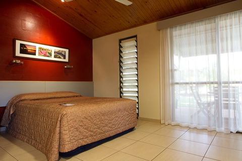 Kakadu Crocodile Hotel - Accommodation Port Macquarie 2