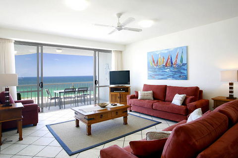 La Mer Sunshine Beachfront Apartments - Accommodation Port Macquarie 2
