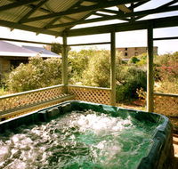 Rock of Ages Cottage BB - Accommodation Port Macquarie