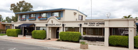 The Town House Motor Inn - Sundowner Goondiwindi - Accommodation Port Macquarie 1