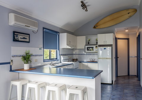 Thou Walla Sunset Retreat - Accommodation Port Macquarie 2