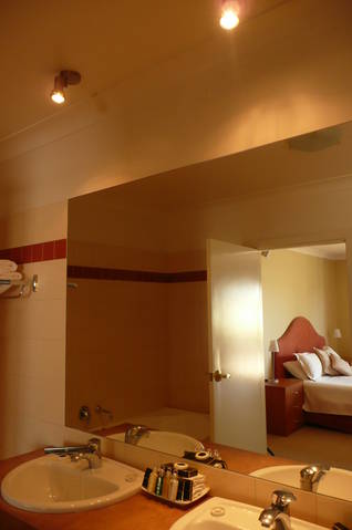 Wagga RSL Club Motel And Apartments - Accommodation Port Macquarie 3