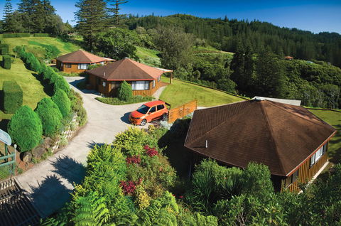 Whispering Pines - Accommodation Port Macquarie 8