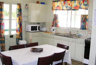 Woodies Cottage - Accommodation Port Macquarie 1