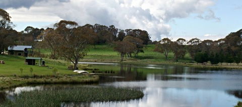 Lochlorian Trout Fishing And Getaway - Accommodation Port Macquarie 1