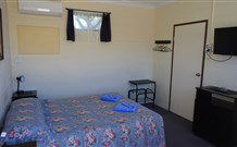 Bluey Motel - Lightning Ridge - Accommodation Port Macquarie 0