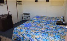 Bluey Motel - Lightning Ridge - Accommodation Port Macquarie 1