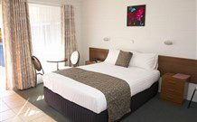 Cobar Crossroads Motel - Cobar - Accommodation Port Macquarie 2