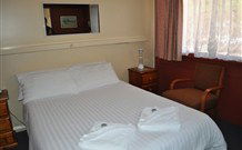 Red Cedar Motel: Muswellbrook - Accommodation Port Macquarie 2