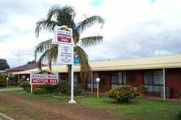 Country Roads Motor Inn - Accommodation Port Macquarie 0