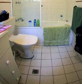 The Palms Backpackers - Accommodation Port Macquarie 0
