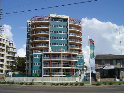 Sunrise Tuncurry Apartments - Accommodation Port Macquarie 4