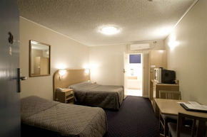 Dorset Gardens Hotel - Accommodation Port Macquarie 0