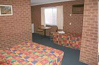 Colonial Motor Inn West Wyalong - Accommodation Port Macquarie 1