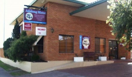 Adelong Motel - Accommodation Port Macquarie 0